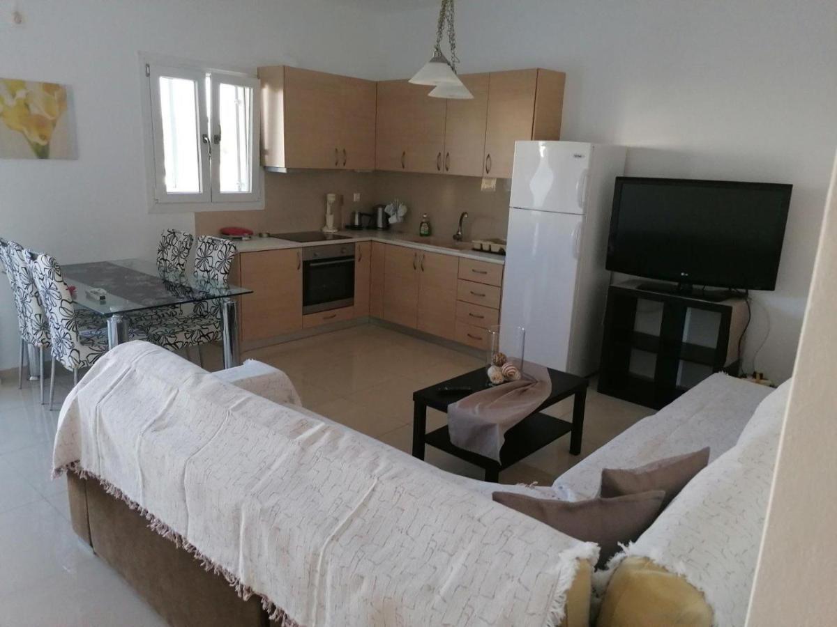 Boussetil Apartment Tínos Exteriér fotografie