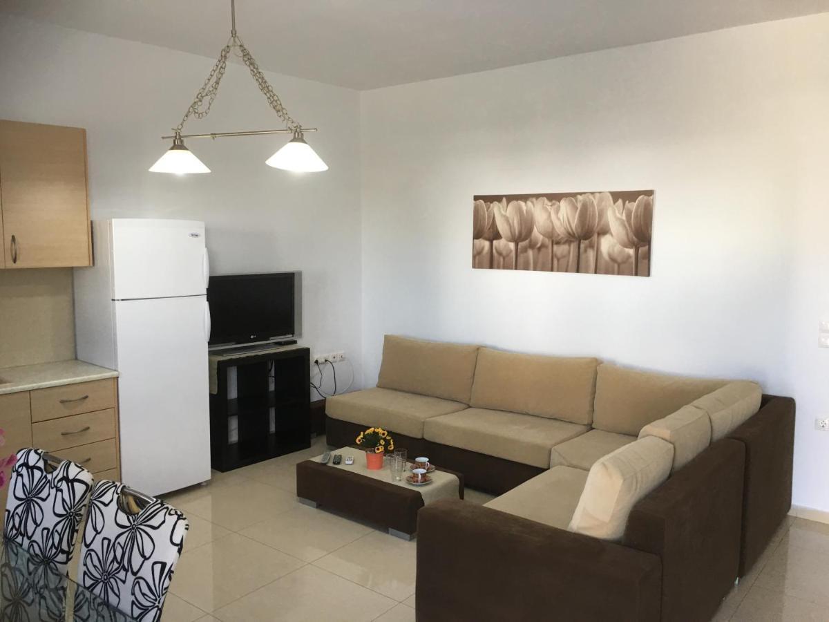 Boussetil Apartment Tínos Exteriér fotografie