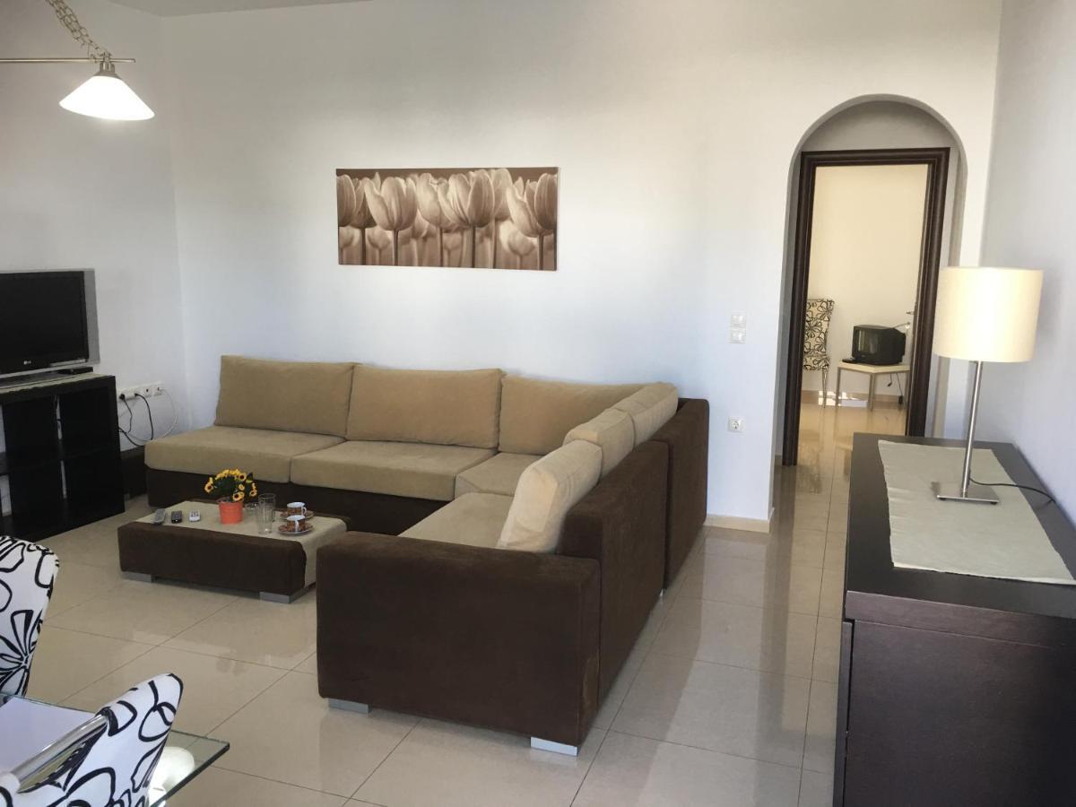 Boussetil Apartment Tínos Exteriér fotografie